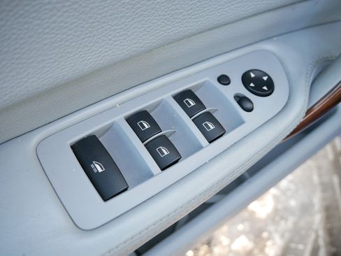 Used 2008 BMW 128i Convertible image 20