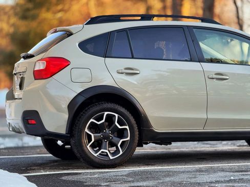 Used 2015 Subaru Crosstrek 2.0i Premium AWD/4WD image 10