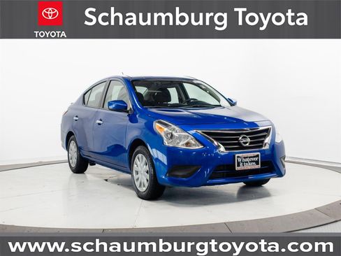 Used 2017 Nissan Versa SV FWD image 1