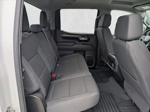 Used 2023 Chevrolet Silverado 1500 LT image 19