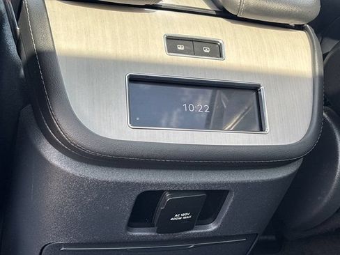 Used 2025 Lincoln Navigator Reserve AWD/4WD image 21