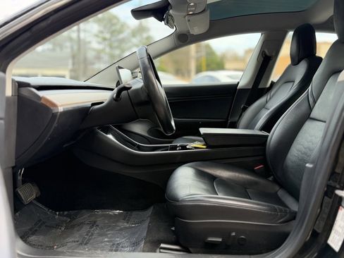 Used 2018 Tesla Model 3 image 25
