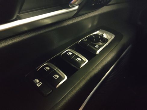 Used 2021 Kia Telluride SX FWD image 27