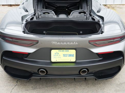 Used 2022 Maserati MC20 Coupe image 12