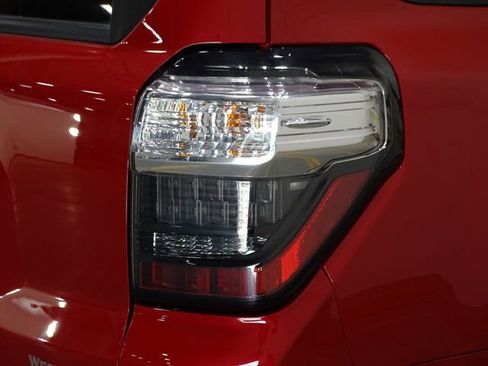 Used 2018 Toyota 4Runner Limited image 38