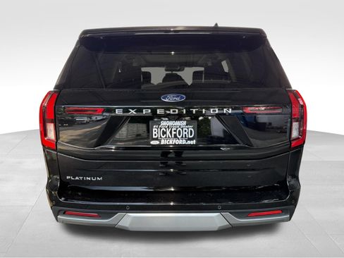 Used 2025 Ford Expedition Platinum AWD/4WD image 6