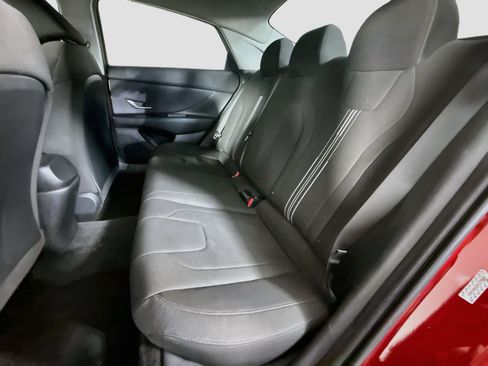 Used 2023 Hyundai Elantra SEL w/ Cargo Package FWD image 25