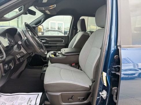 Used 2024 RAM 2500 Big Horn w/ Bed Utility Group AWD/4WD image 9