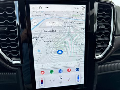 New 2025 Ford Ranger XLT w/ FX4 Off-Road Package image 9