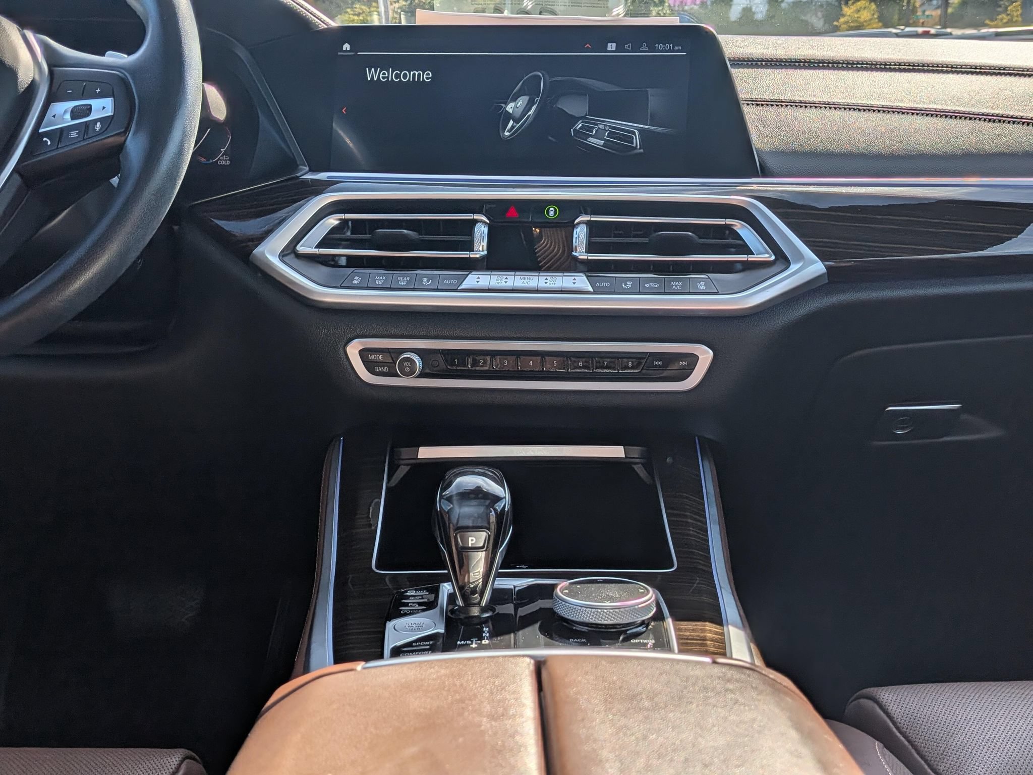 Used 2020 BMW X5 xDrive50i w/ Premium Package AWD/4WD image 10