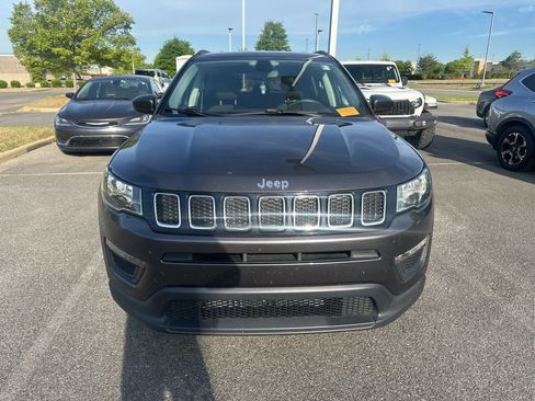 Used 2020 Jeep Compass Sport image 10