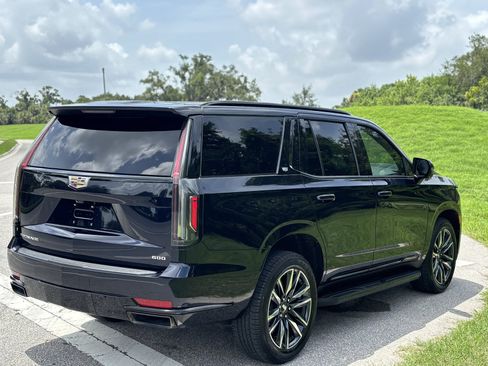 Used 2021 Cadillac Escalade Sport RWD image 23