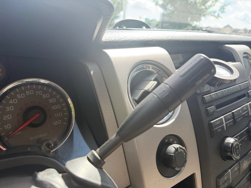 Used 2010 Ford F150 XLT AWD/4WD image 28