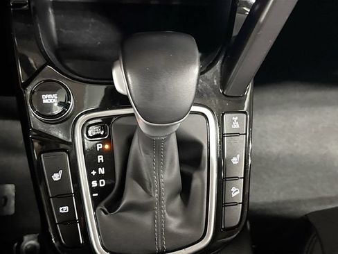 Used 2024 Kia Seltos S AWD/4WD image 17