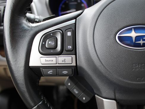 Used 2015 Subaru Outback 2.5i Limited AWD/4WD image 26