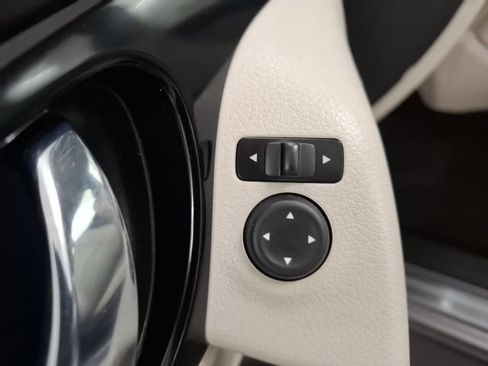 Used 2022 Nissan Rogue Sport SV w/ Technology Package FWD image 14