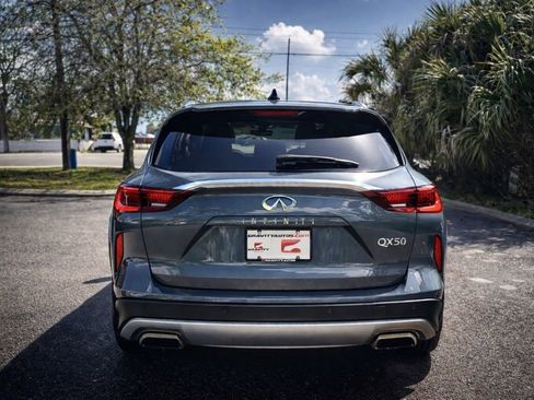 Used 2023 INFINITI QX50 Luxe image 9