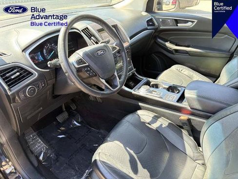 Certified 2019 Ford Edge Titanium w/ Equipment Group 301A AWD/4WD image 16