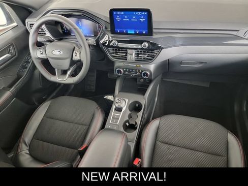 Used 2026 Ford Escape ST-Line AWD/4WD image 32