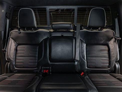 Used 2025 GMC Sierra 2500 AT4X image 28