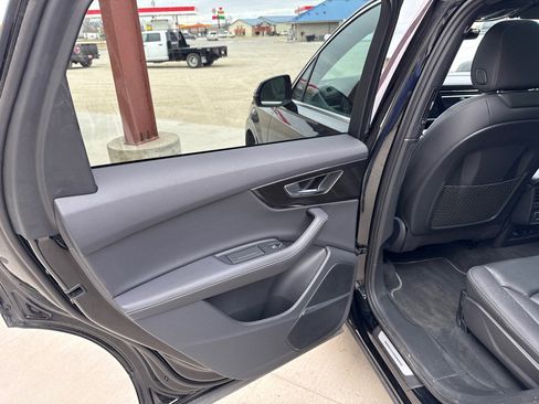 Used 2025 Audi Q7 3.0T Premium Plus image 8