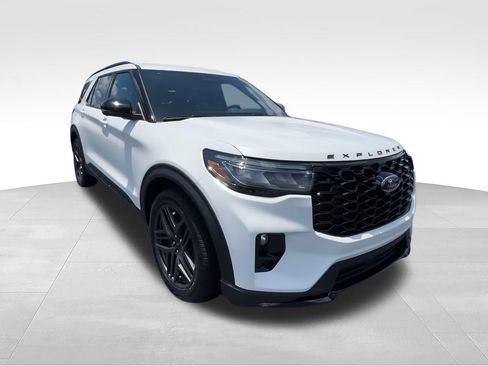 New 2026 Ford Explorer ST w/ Sun And Sound Package AWD/4WD image 2