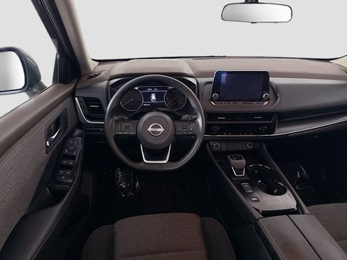 Used 2023 Nissan Rogue SV FWD image 17