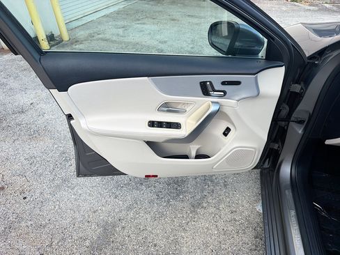 Used 2021 Mercedes-Benz A 220 image 19