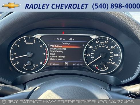 Used 2025 Nissan Altima 2.5 SV FWD image 7