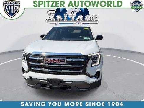 Used 2026 GMC Terrain Elevation AWD/4WD image 3