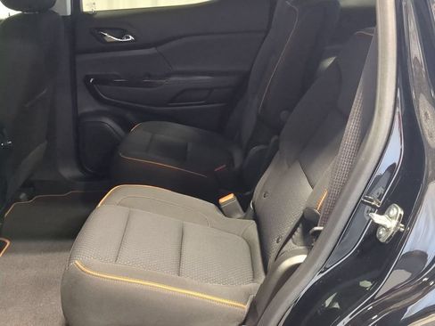 Used 2023 GMC Acadia AT4 AWD/4WD image 23