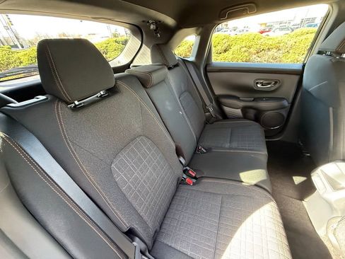 Used 2023 Honda HR-V Sport image 32