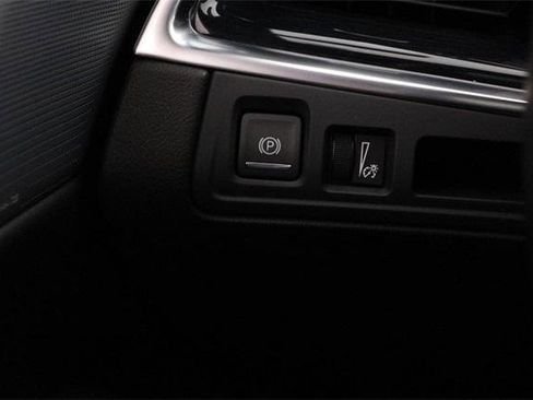 Used 2024 Cadillac XT5 Premium Luxury image 20