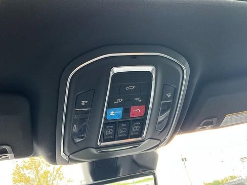 Used 2024 Jeep Grand Cherokee Limited 4xe w/ Luxury Tech Group II AWD/4WD image 29