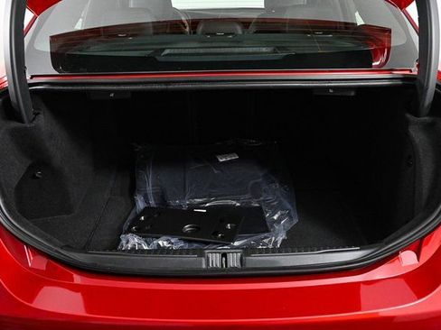 New 2025 Alfa Romeo Giulia w/ Driving Assist Package image 32