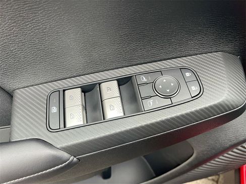 New 2025 Mitsubishi Outlander ES image 18