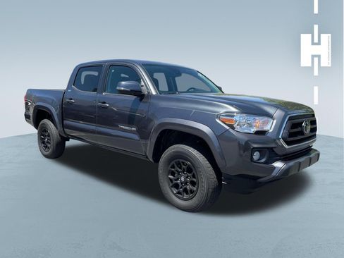 Used 2022 Toyota Tacoma SR5 RWD image 1