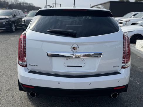 Used 2014 Cadillac SRX Luxury w/ Driver Awareness Package FWD image 6