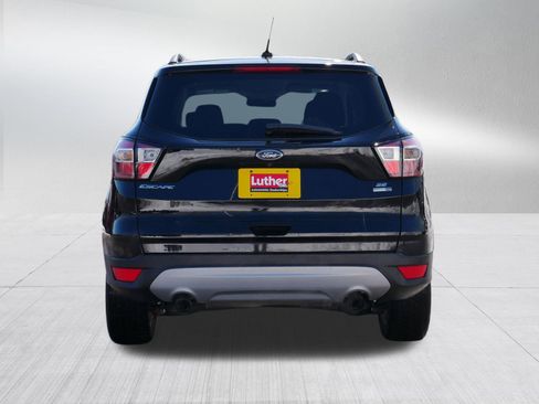 Used 2018 Ford Escape SE image 6