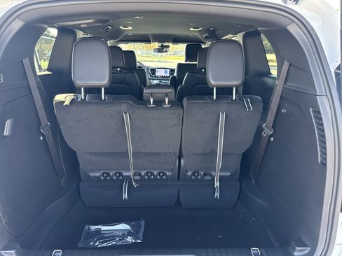 New 2026 Chrysler Pacifica Select image 31