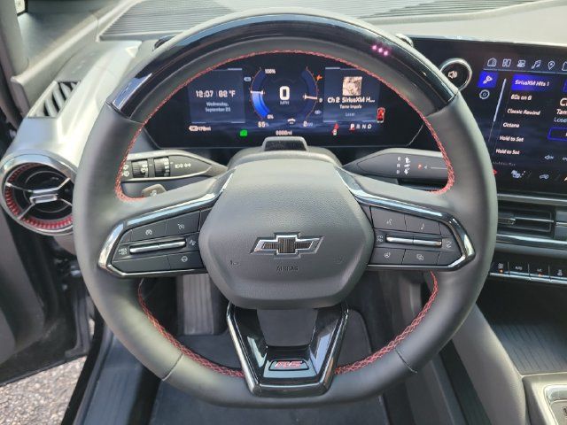 Certified 2024 Chevrolet Equinox EV RS FWD image 28