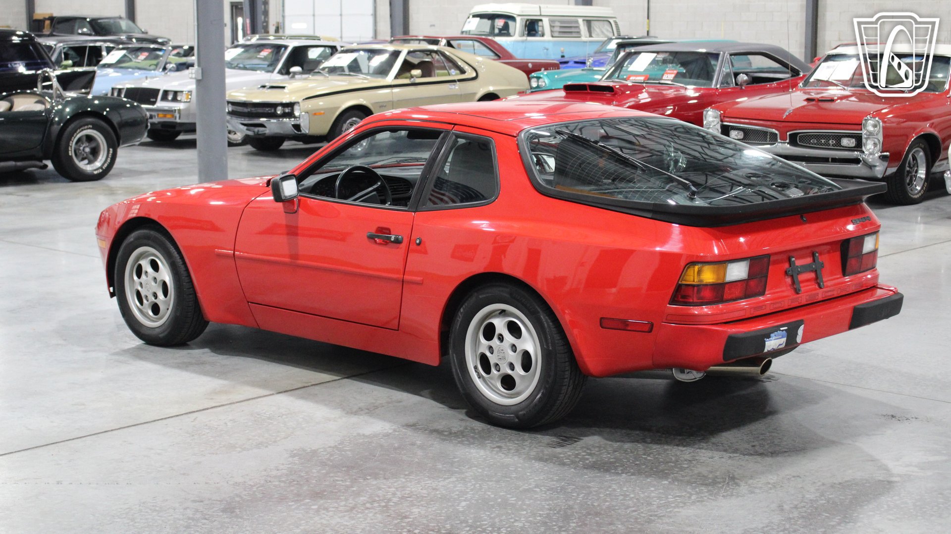 Used 1988 Porsche 944 Coupe RWD image 3