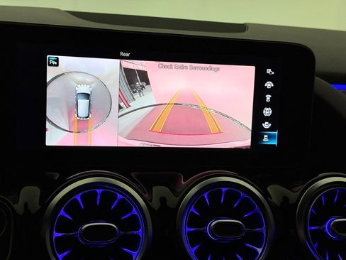 Used 2021 Mercedes-Benz GLA 35 AMG AMG GLA35 image 35