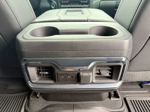 Used 2022 GMC Sierra 2500 Denali w/ Denali Ultimate Package AWD/4WD image 45