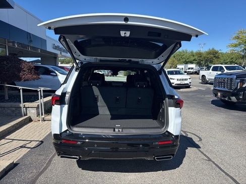 New 2026 Buick Enclave Sport Touring w/ Power Package image 28