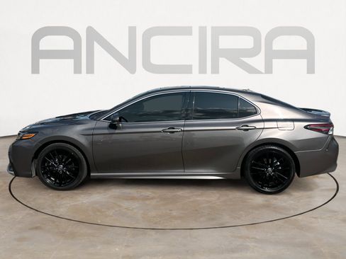 Used 2022 Toyota Camry XSE w/ Cold Weather Package FWD image 7
