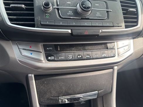 Used 2015 Honda Accord LX image 22