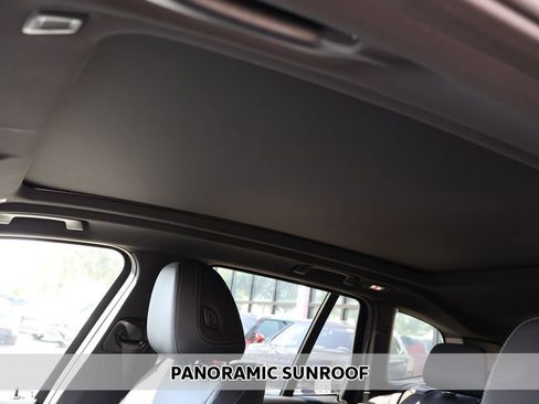Used 2023 BMW X3 sDrive30i w/ M Sport Package RWD image 4