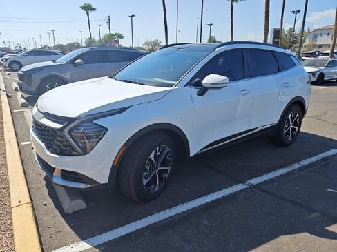 Certified 2025 Kia Sportage EX w/ Premium Package FWD image 10