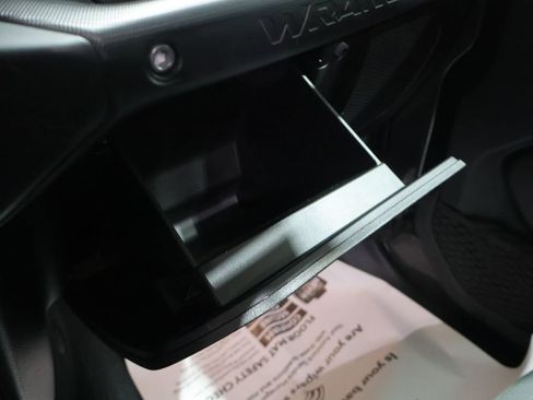 Used 2022 Jeep Wrangler Sport S image 29